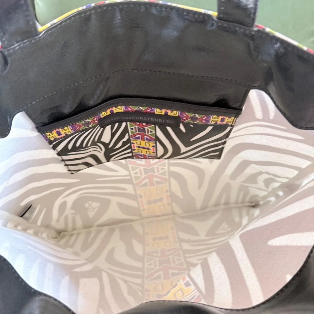 Diane von Furstenberg‎ DVF Zebra & Tribal Print Beach Tote - Coated Canvas Large